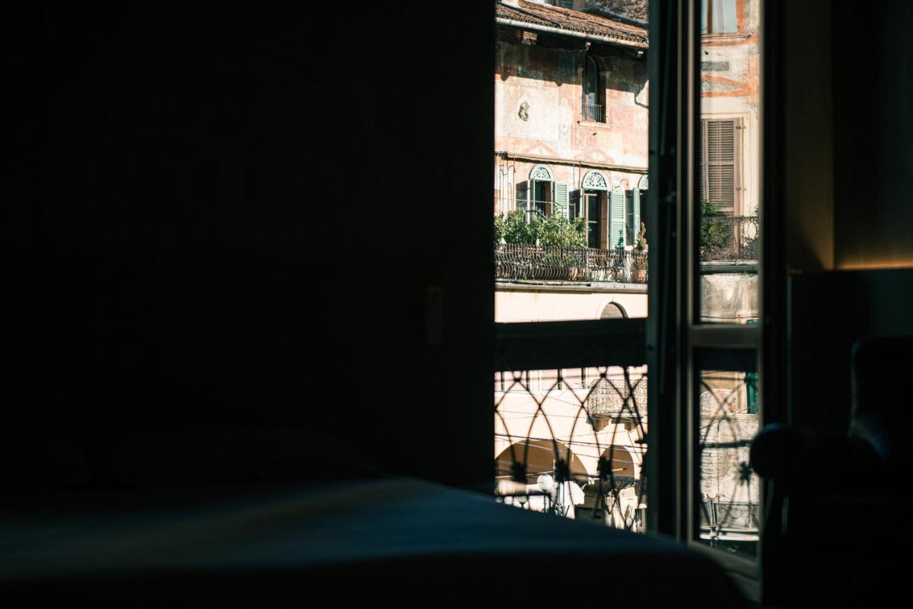 베로나 Residenza Buglioni Piazza Erbe 아파트 외부 사진