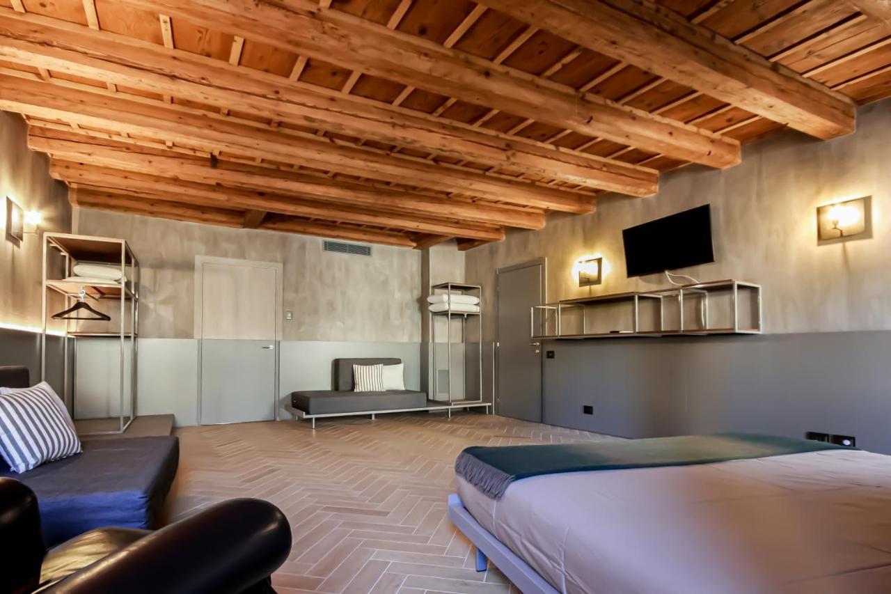 베로나 Residenza Buglioni Piazza Erbe 아파트 외부 사진